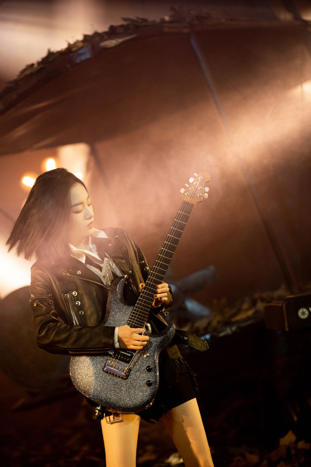 由四胞胎姐妹,键盘手: a target="_blank" href="/item/朱婉冰/197292