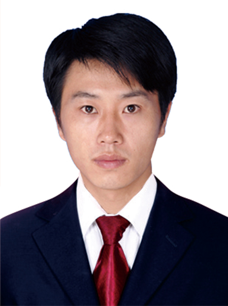 王鑫