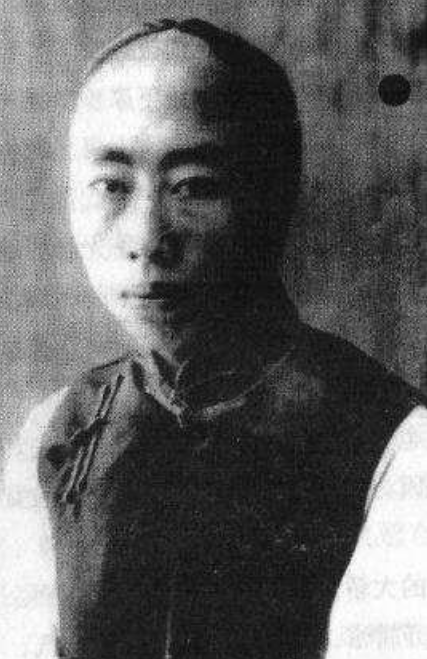  p>爱新觉罗·溥儁【jùn】(1885年-1942年),端郡王 a href="#" data