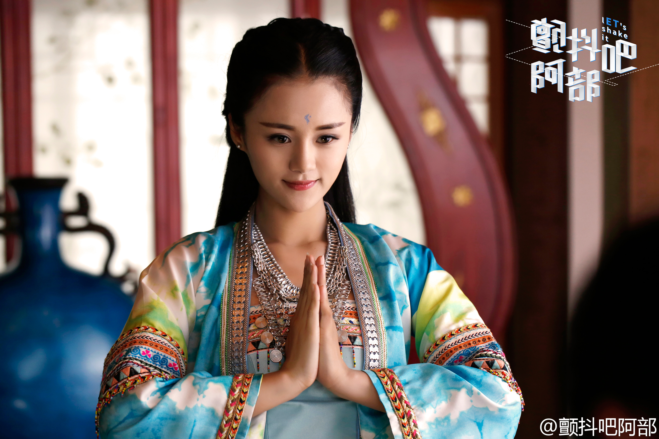 是优酷和新派系文化传媒联合出品的科幻古装网剧,由 a href="#"