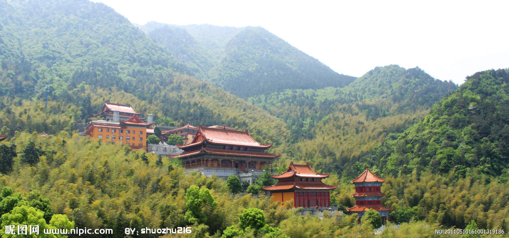 铁佛寺,位于江西省九江市的庐山,从江西省
