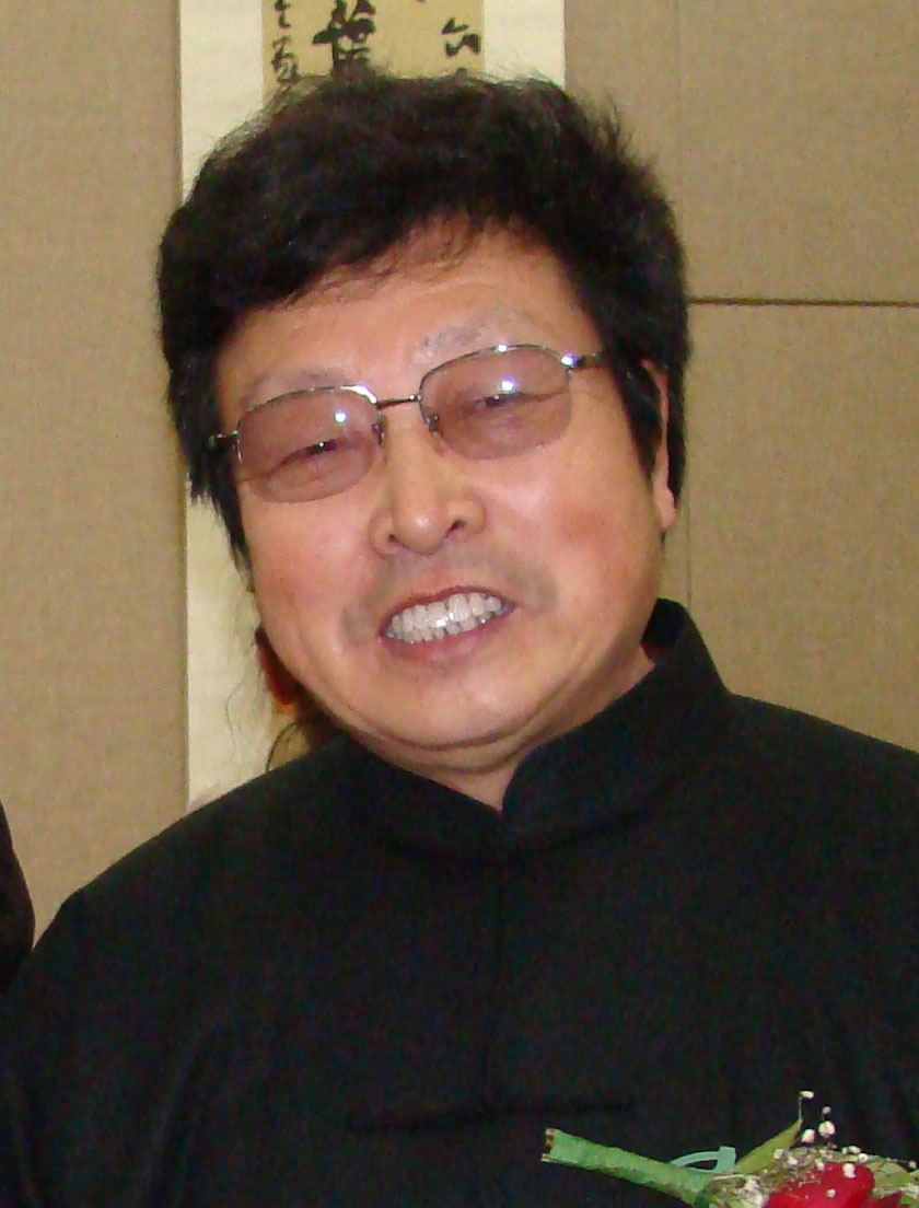  p data-id="gn6wzizb0r">赵永安, 男,1941年生于吉林省扶余县,祖籍