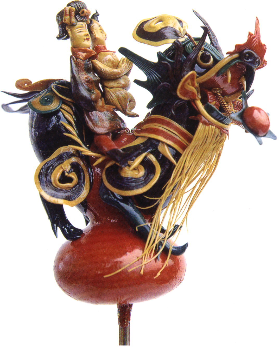  p>糖塑,传统民间手工艺品之一,俗称吹糖,糖人模,从事这行手艺的人叫 