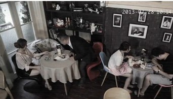 连换五套风格不一的装束并且与五个不同的男人相亲被偷拍到后走后网络