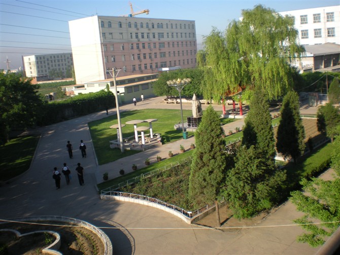  p>辽宁省阜蒙县高级中学(the senior middle school of fumeng