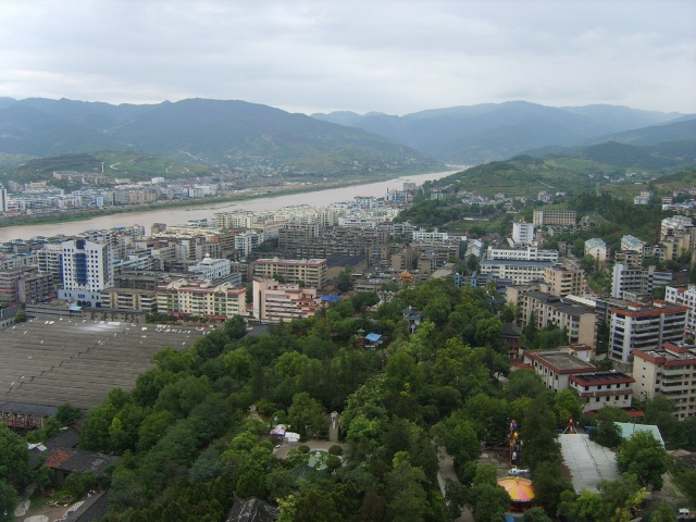  p>嘉陵街道,隶属于四川广元市利州区,位于广元市城区中部, a target=