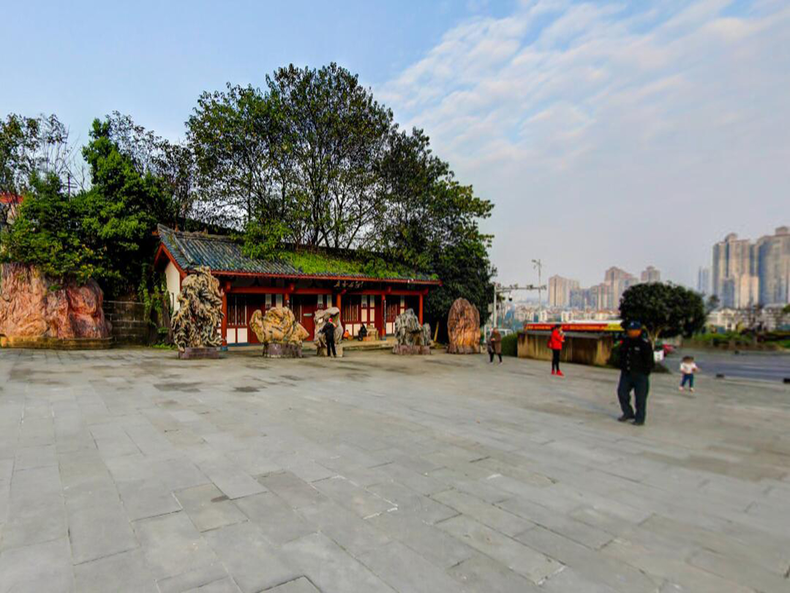  p data-id="gnwli8uf7a">南充西山,也称西山风景区,位于四川省南充市