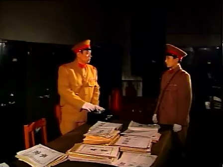  p>《喋血满洲》是由周炜,李瑞清导演,王菁华,李显刚,张志忠,薛中瑞