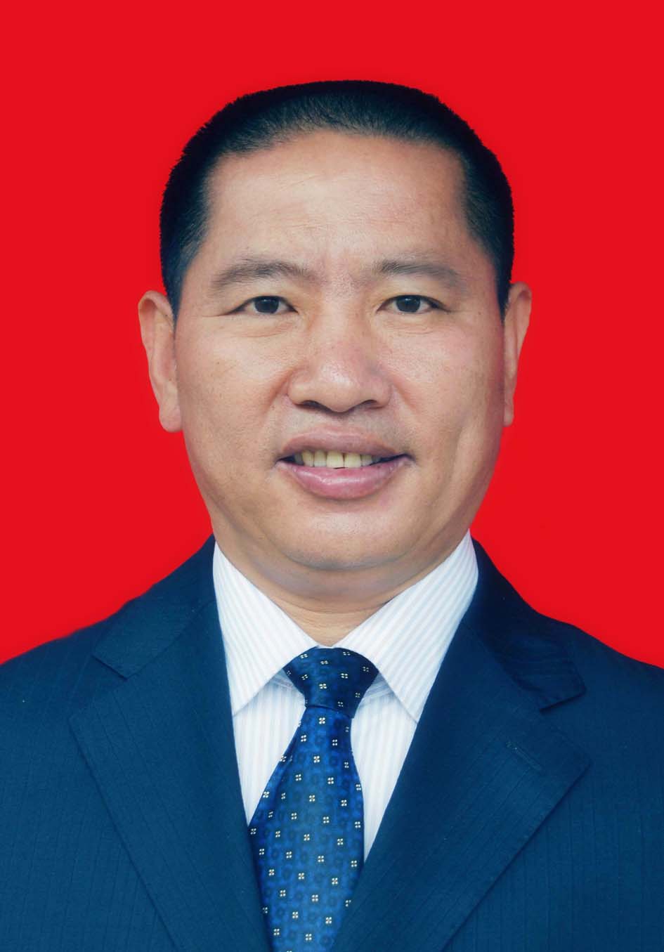  p>曲木莫加,男,现任布拖县人民政府副县长. /p>