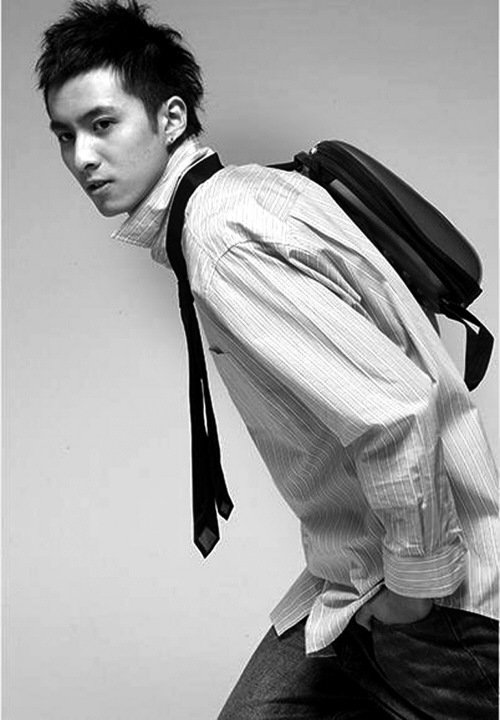  p>张雁名,本名张雁旻,1982年10月29日出生于香港,中国台湾男演员