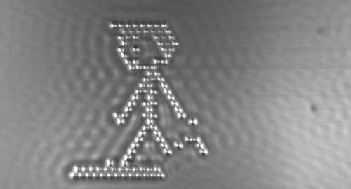  p>原子电影是由ibm科学家利用原子制作完成的,是世界上最小的电影.