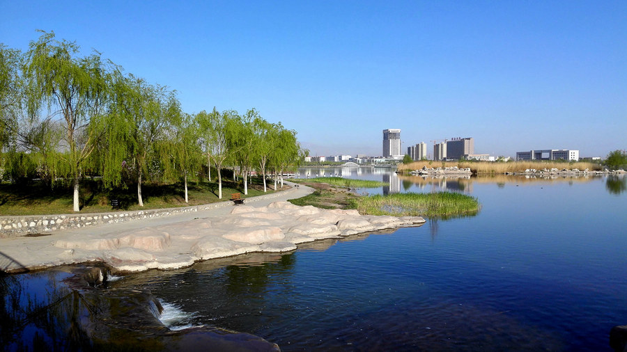  p>金水湖度假村整个山城坐落于福州市闽侯 a target="_blank" href="