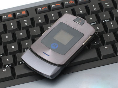 摩托罗拉手机v3i