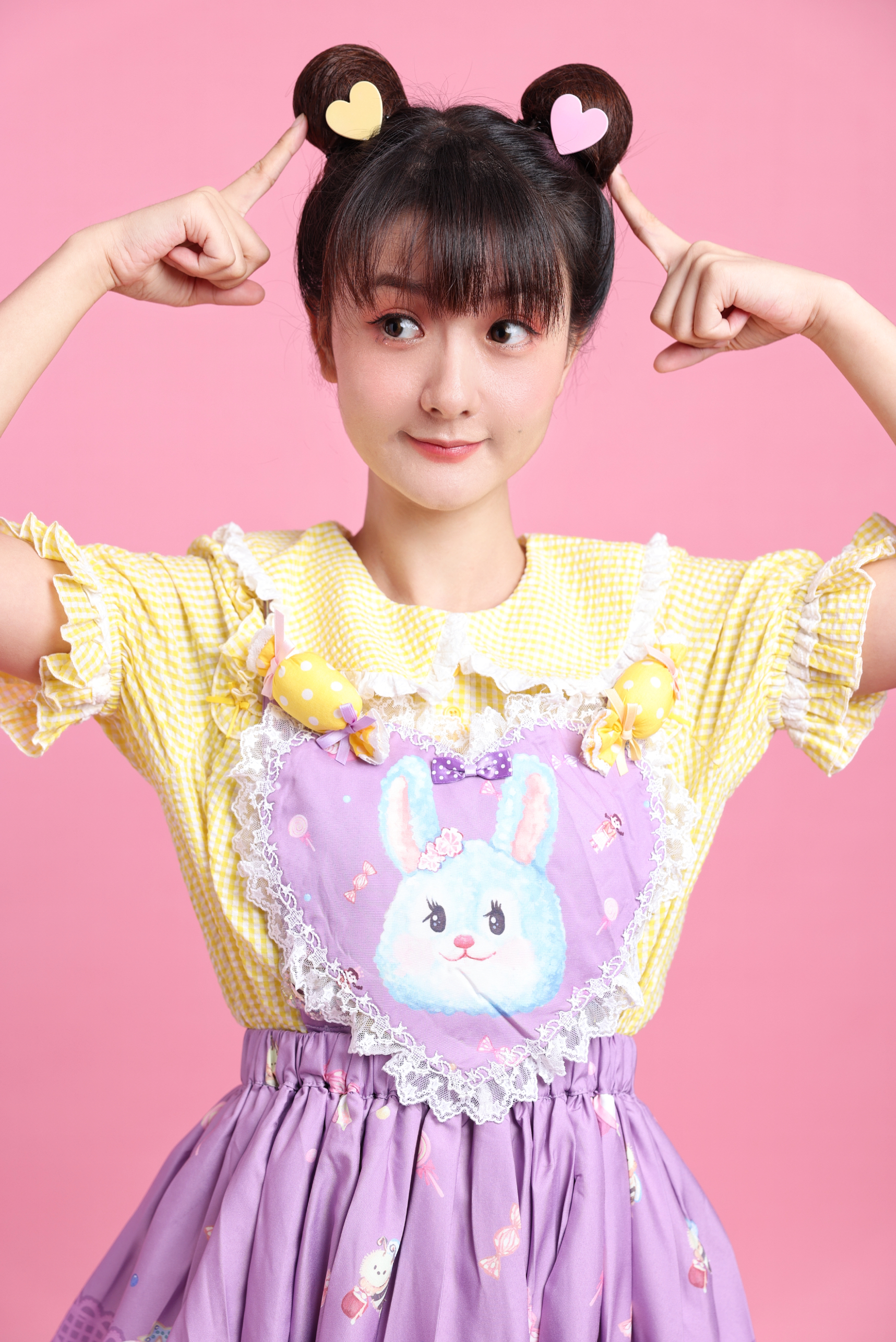 "srkhg9taxfeo">糖心姐姐,本名唐茜,中国内地少儿节目女主持人
