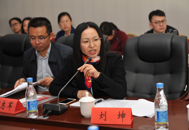  p>刘坤,三级教授,博士生导师,荣获2017年度辽宁省教学名师,2016年度