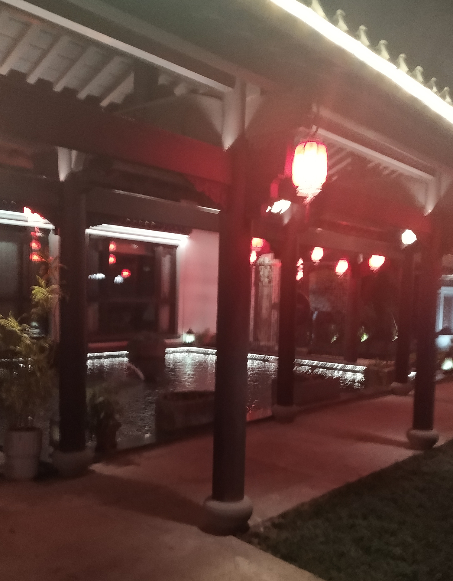 雷迪森庄园,位于浙江省金华市东阳市马宅镇王潭村(诸永高速横店出口