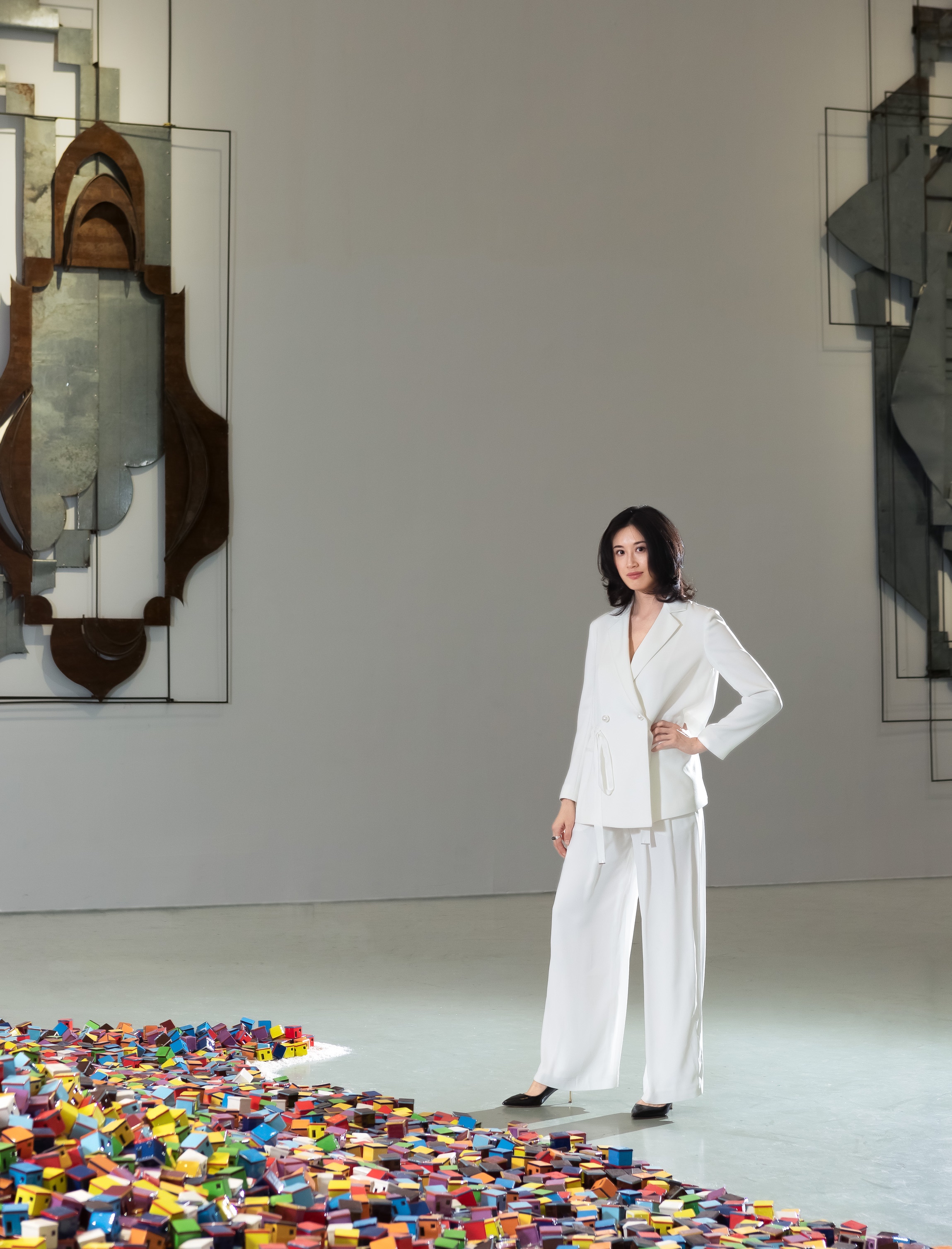  p>今日美术馆馆长,中央美术学院客座讲师,毕业于美国塔夫茨大学