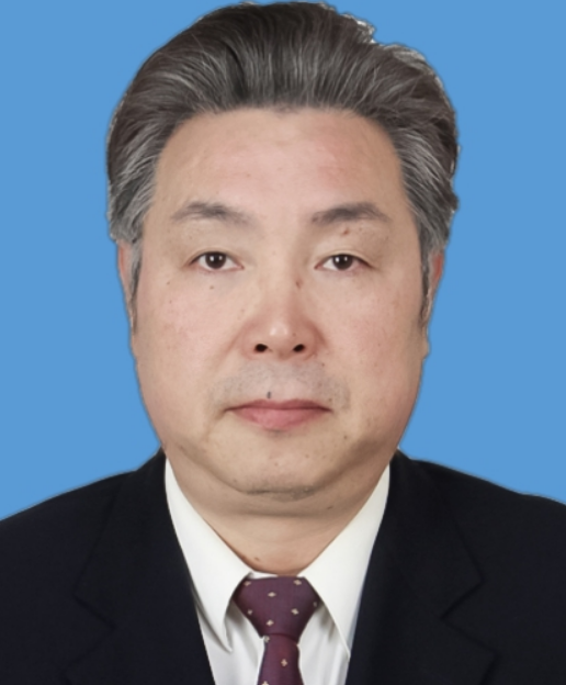  p>阿克斌,男,回族,1966年12月生,安徽和县人,1986年7月参加工作,中共