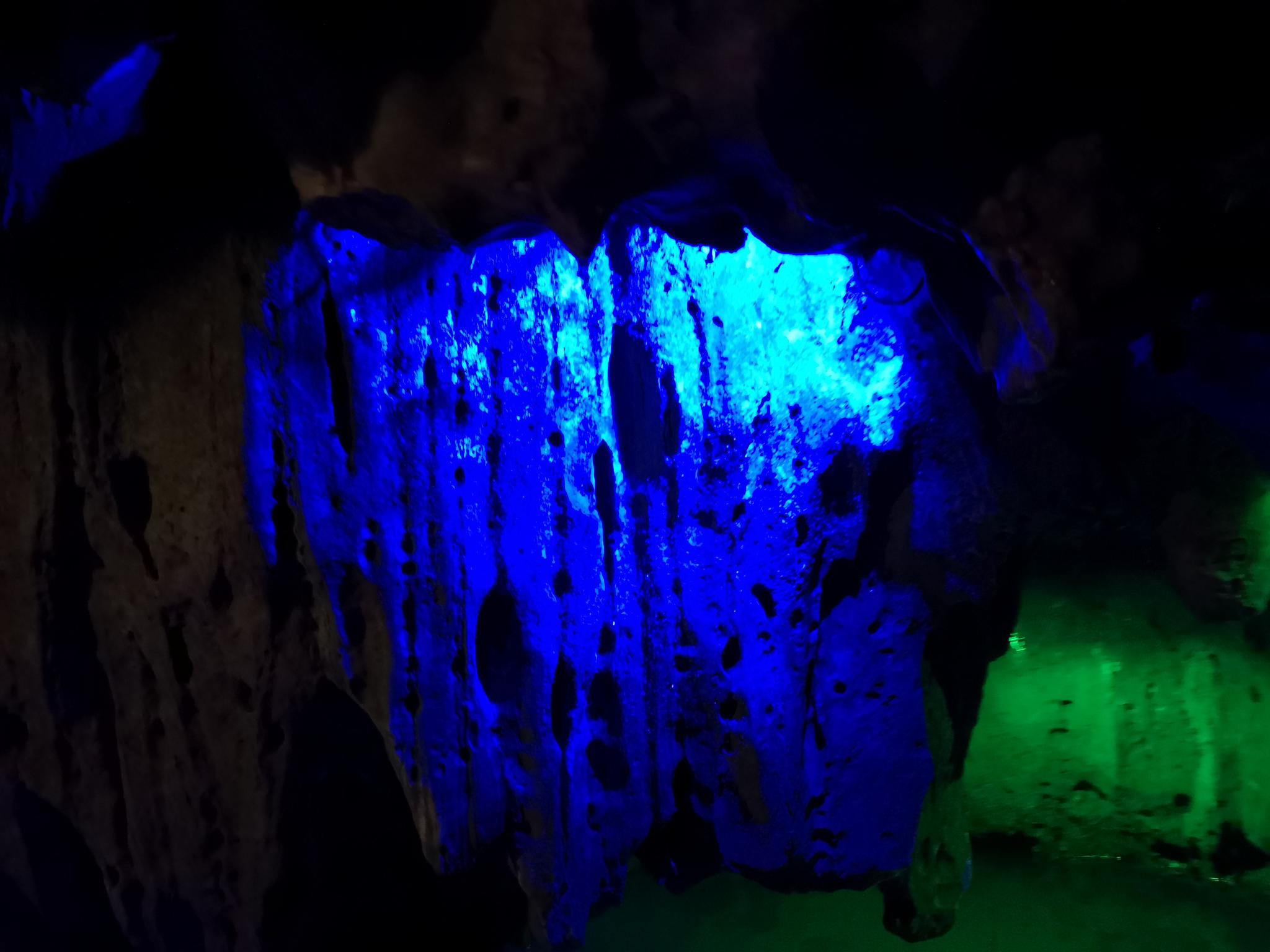  p>七星洞天,是一个道教胜地,位于广东省普宁市高埔镇大道营横屏岭山