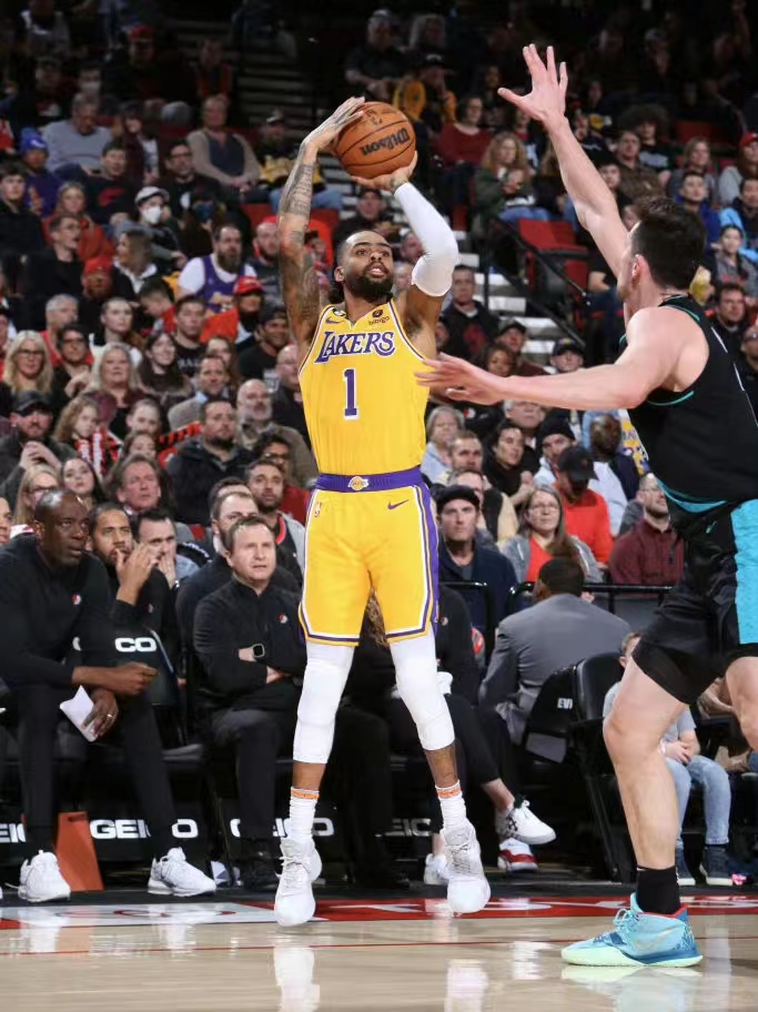  p data-id="gnt3a5dmtr">德安吉洛·拉塞尔(dangelo russell),1996