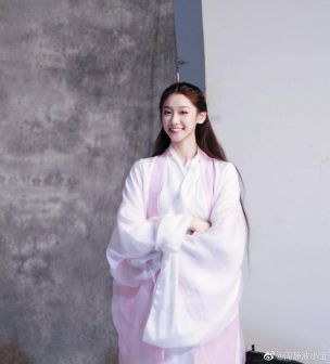 周静波（中国女演员）_百度百科