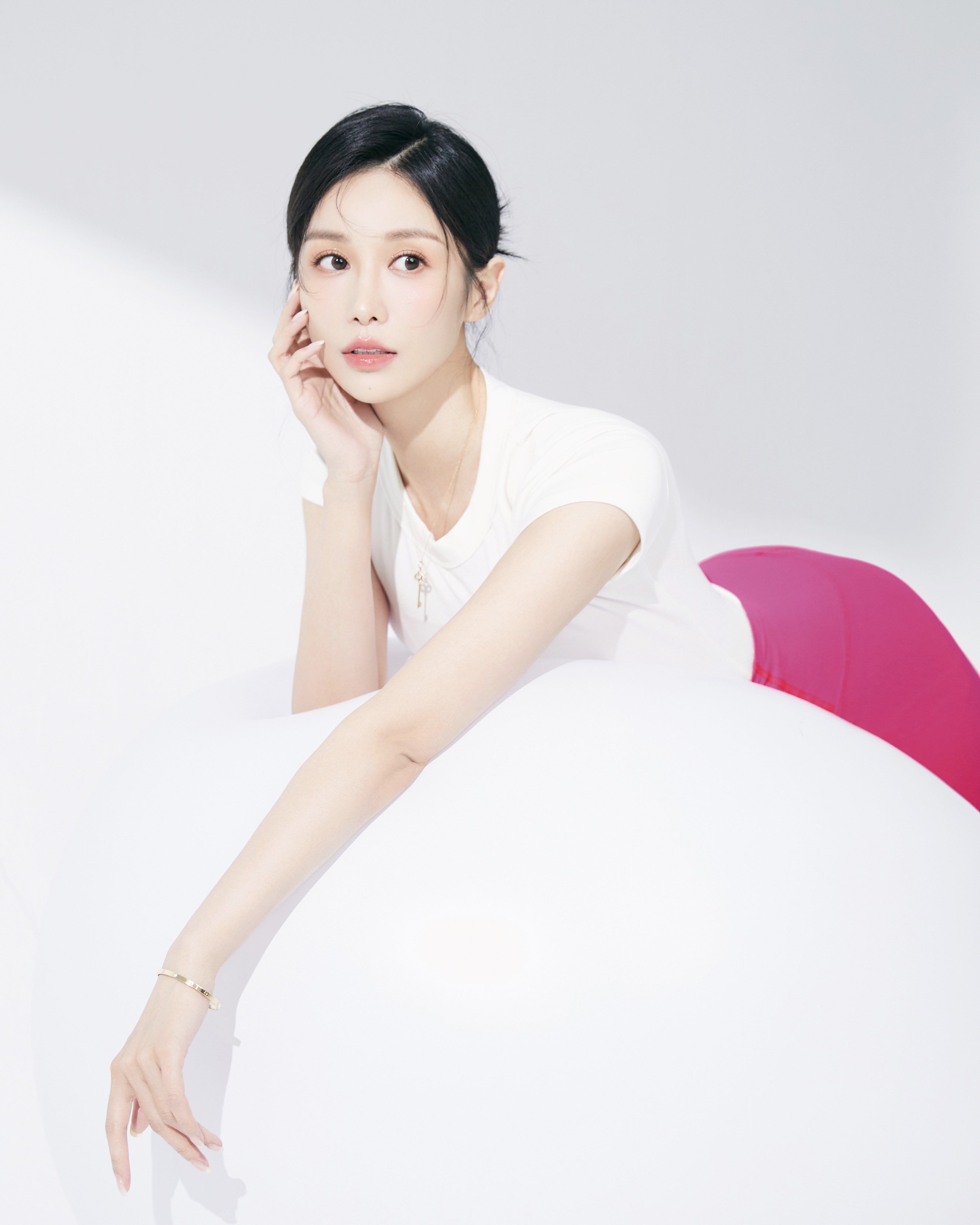 女演员,出生 span class="ref" data-ctrid="tbzwsjs72wig">于山东临