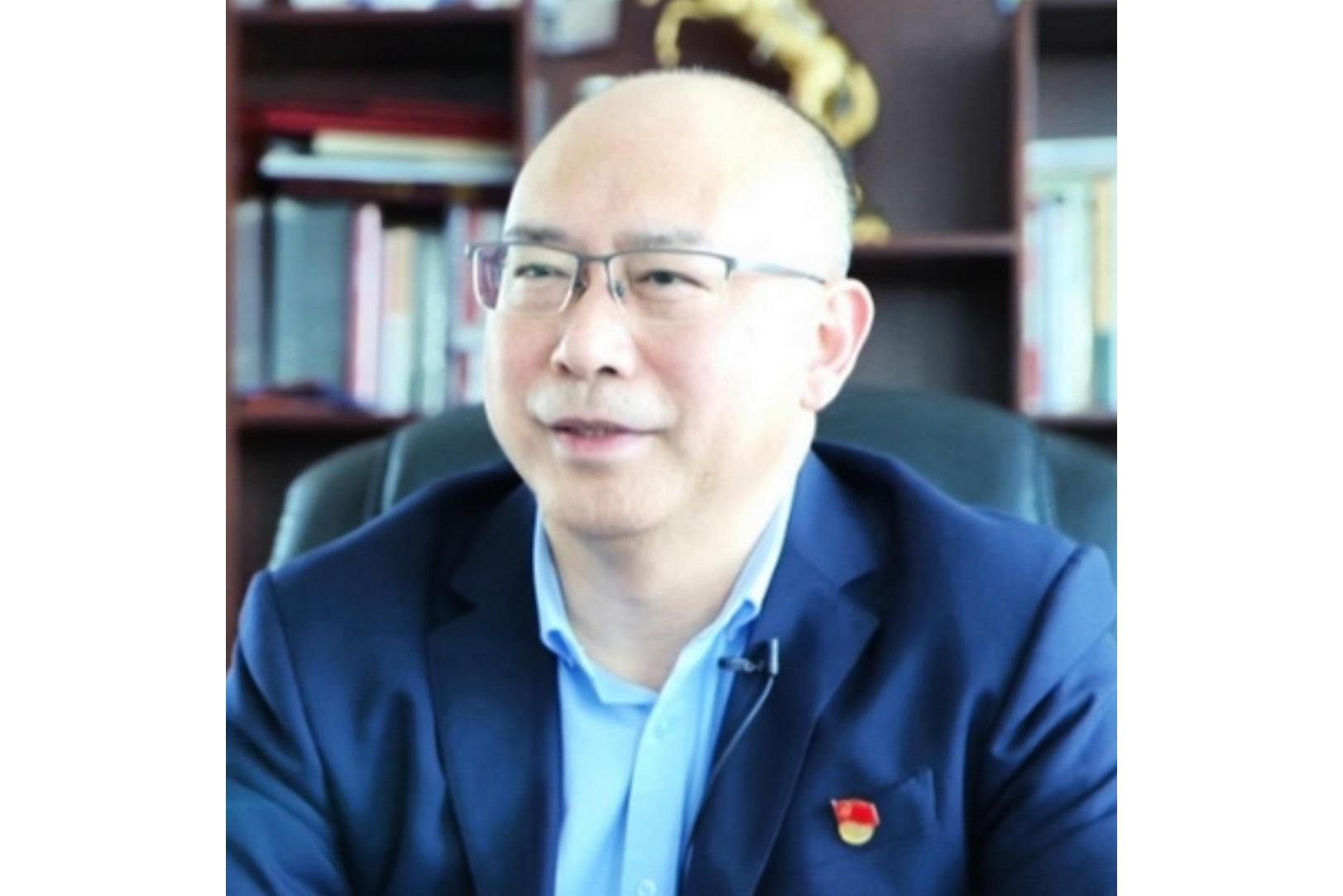 张立刚