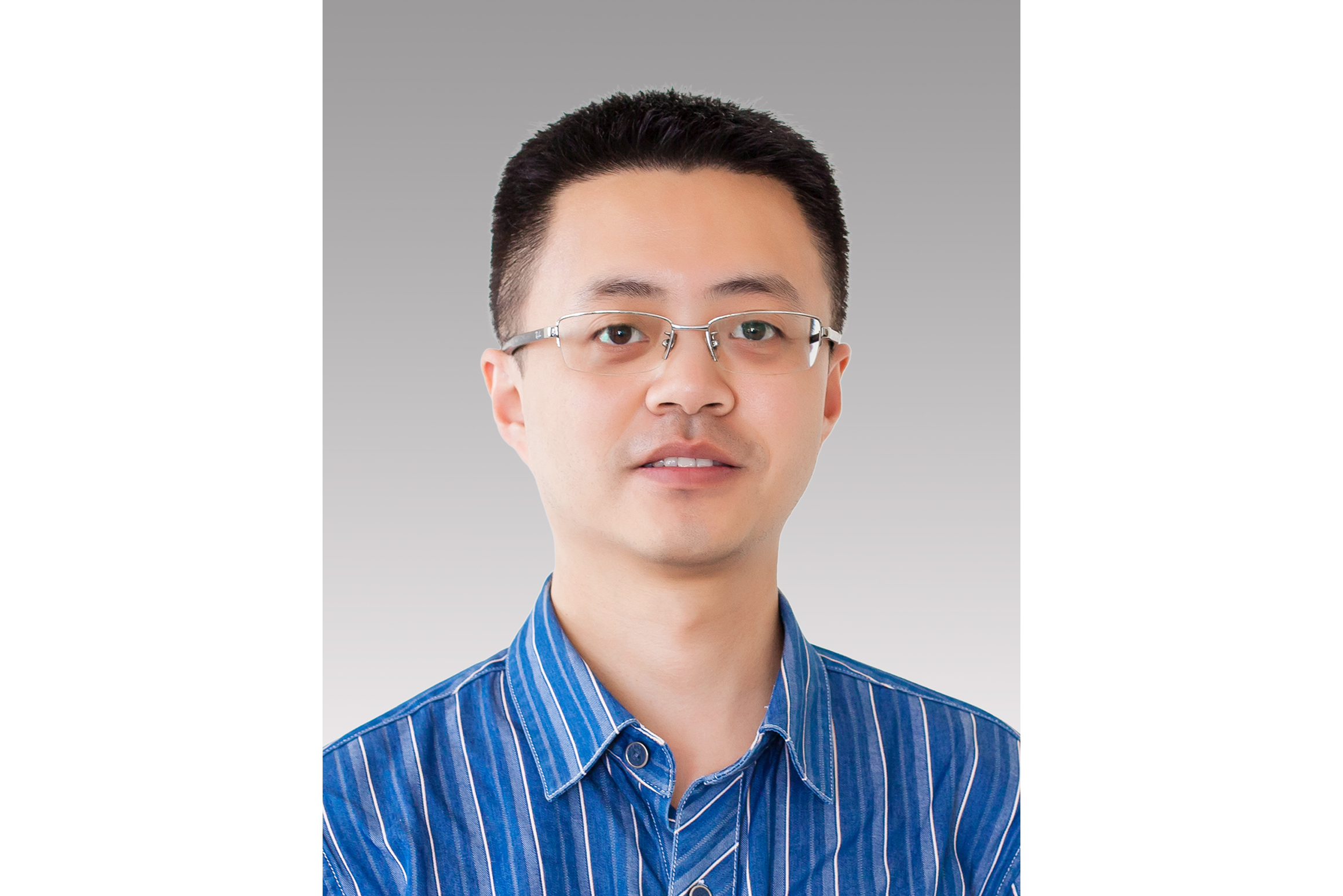 哲学博士学位,现为兰州大学哲学社会学院副教授,<a target="