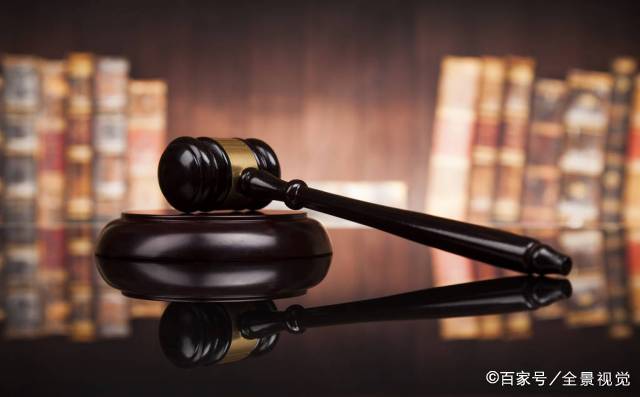 《审判》：卡夫卡说，每个道德上犯罪的人，都无法逃脱灵魂的审判_百科TA说