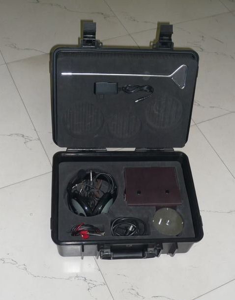 声波生命探测仪