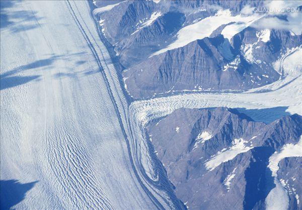  p>冰碛(moraine),在 a target="_blank" href="/item/冰川堆积作用">