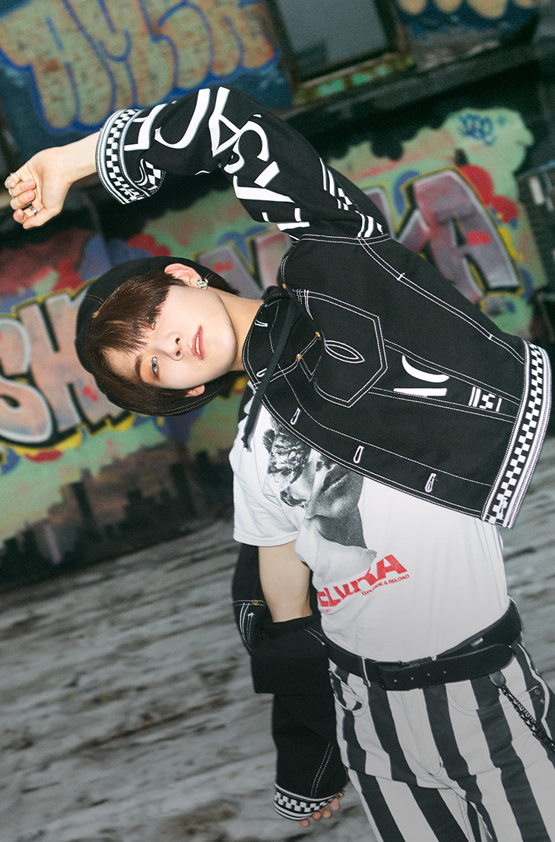  p data-id="gnwxd7bl4m">许玹準,艺名贤俊,前艺名hwall,2000年3月9日