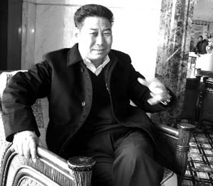  p data-id="gncnbvf73g">王廷江,男,汉族, 山东临沂人,原临沂市罗庄