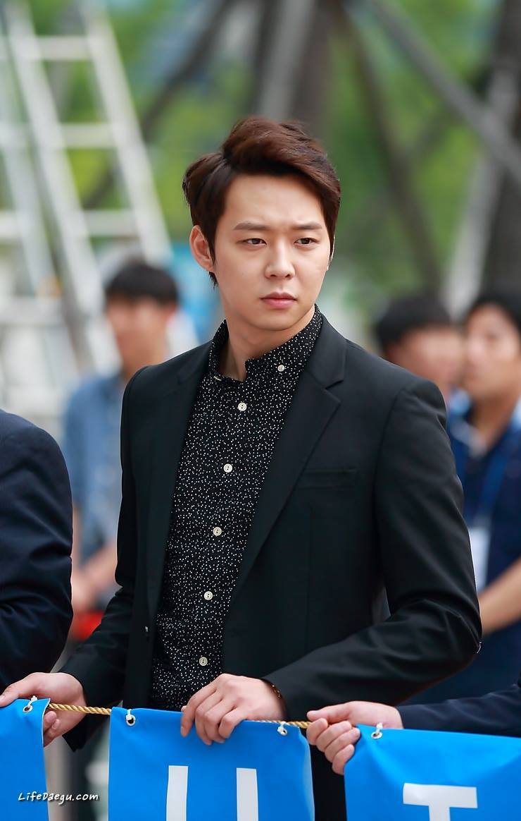  p>朴有天,1986年6月4日出生于韩国首尔,影视演员,歌手,词曲作者,毕业