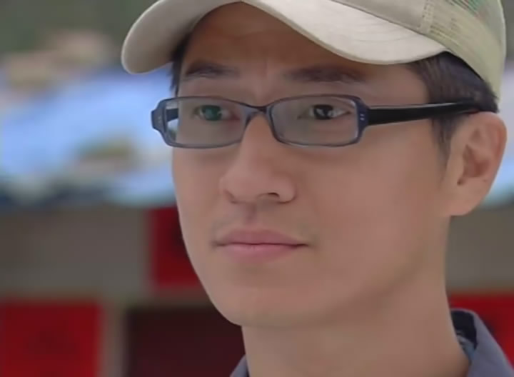  p>《爸爸向前走》,香港亚洲电视自制剧集,延续了《 a target="_blank