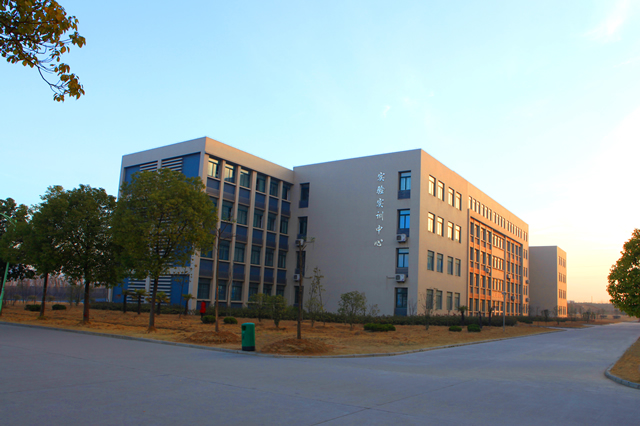  p>安徽工商职业学院(anhui business vocational college)坐落于 a