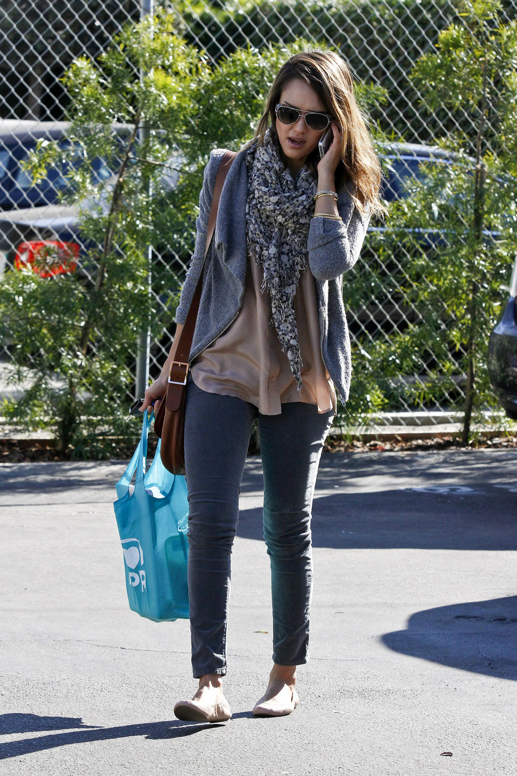  p>杰西卡·阿尔芭 i>(jessica alba) /i>,1981年4月28日出生于美国加