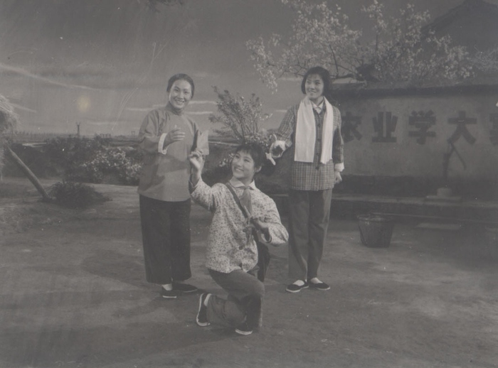  p>《两张发票》是 a target="_blank" href="/item/上海电影制片厂