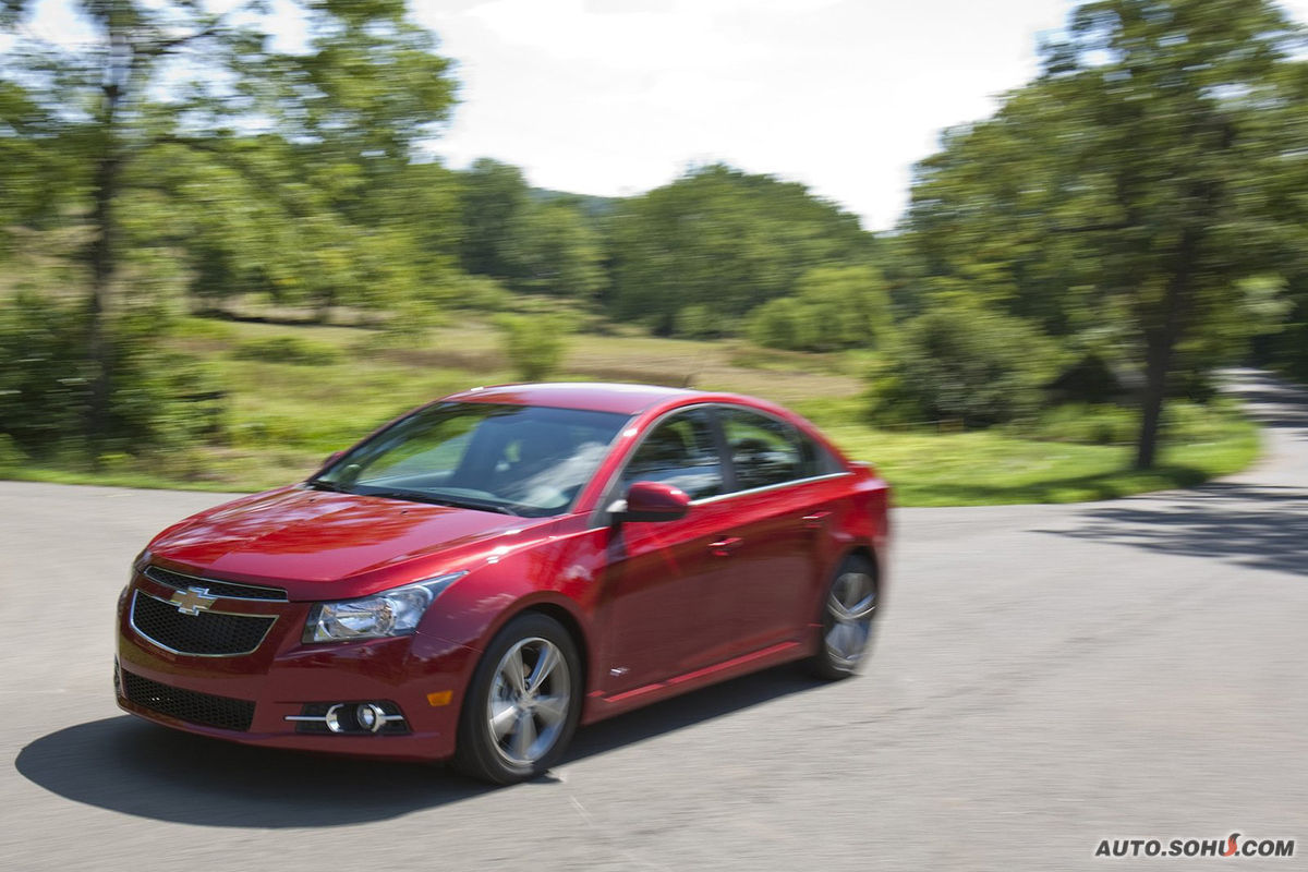  p> a target="_blank" href="/item/雪佛兰">雪佛兰 /a>科鲁兹(cruze