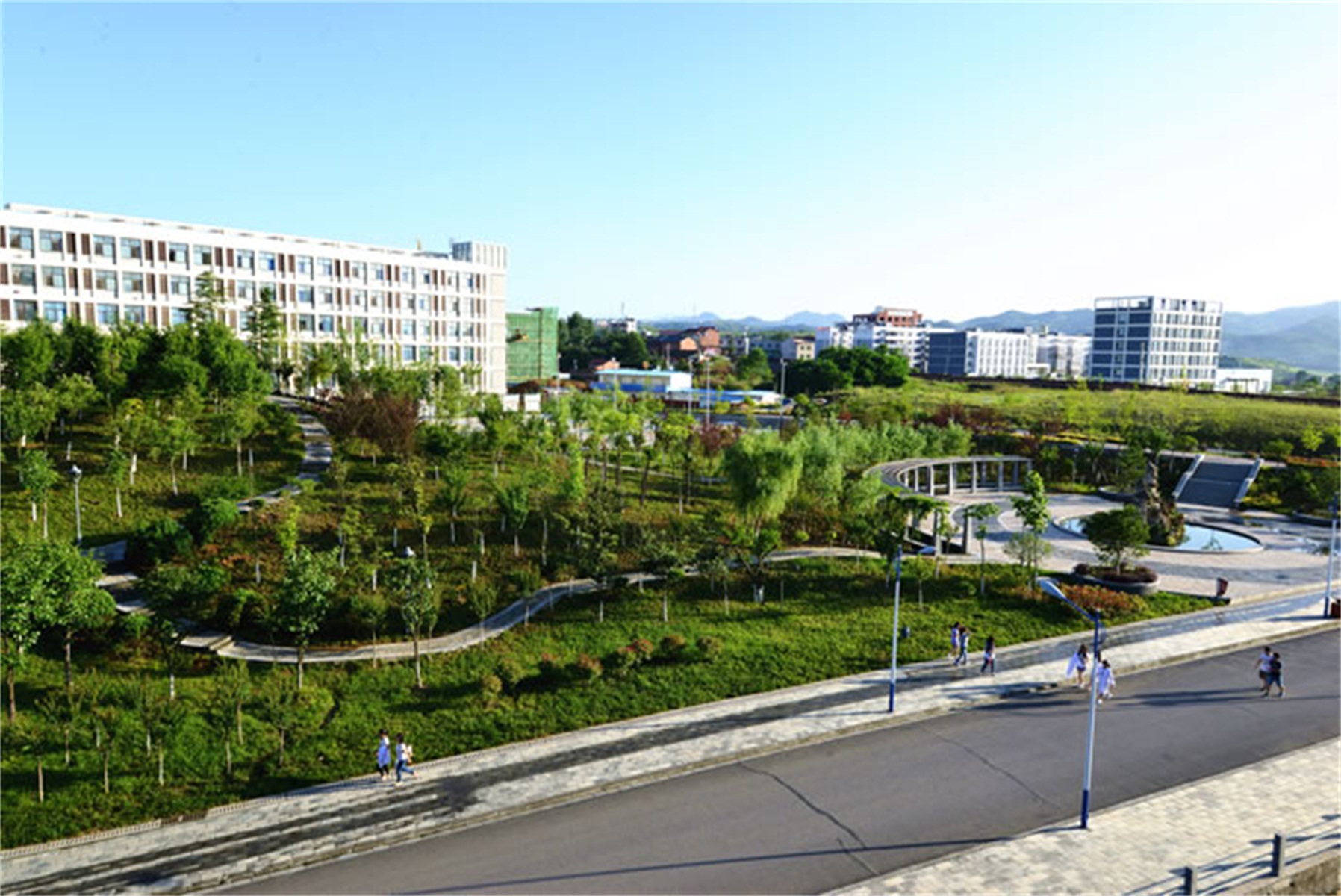 安康学院(ankang university)是 a target="_blank" href="/item/陕西