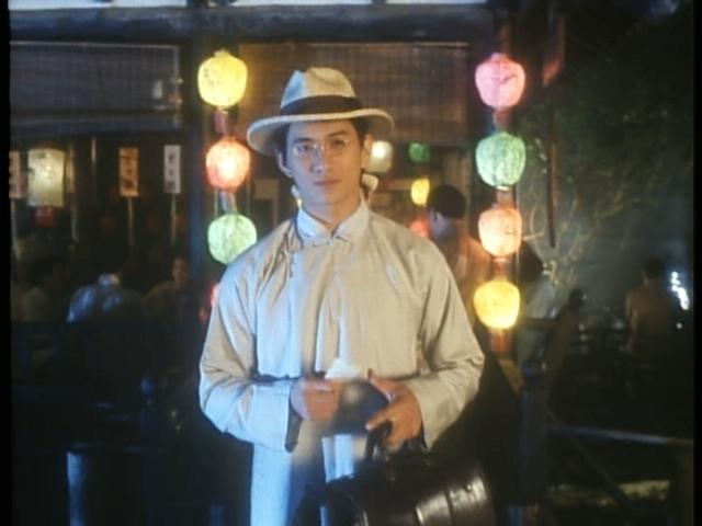  p>《花月佳期》是香港嘉禾电影有限公司和香港年代国际有限公司联合