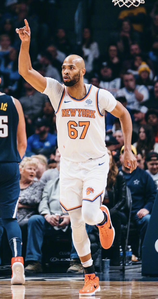  p>泰·吉布森(taj gibson),1985年6月24日出生于美国 a target="