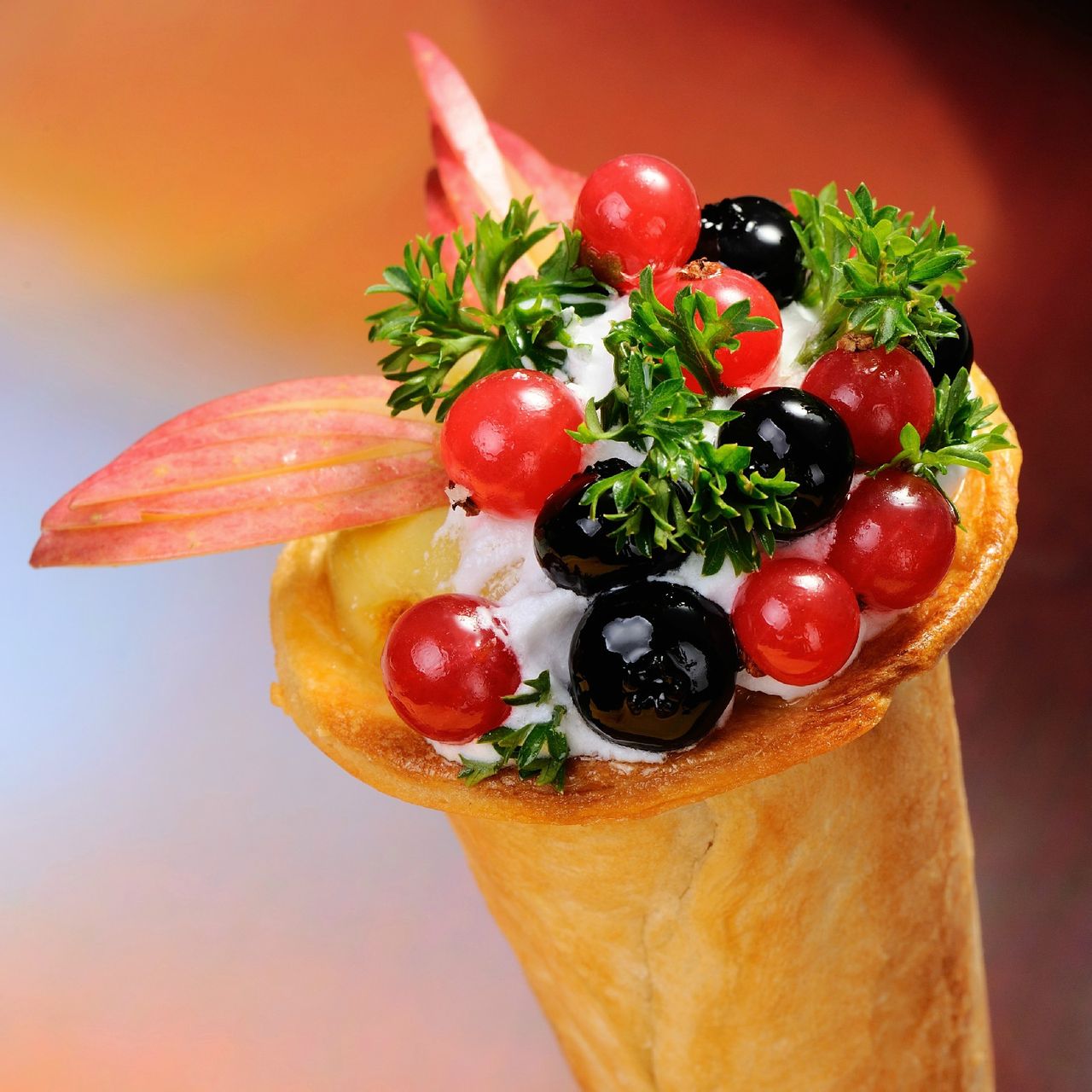  p>甜筒比萨是意大利哈萨里比萨的一个创新品种,其品牌代言人为著名