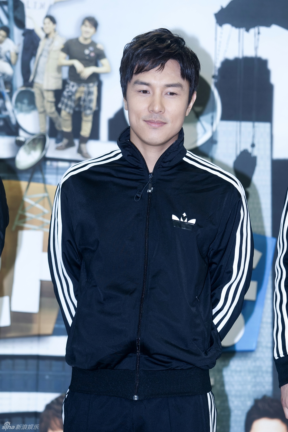  p>金东万,本名 a href="#">金烔完 /a>,韩国男子组合 a href="#">