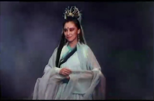  p>《九天玄女》,又名"蛊咒传奇",是由黎俊杰执导,邓萃雯等人主演的一