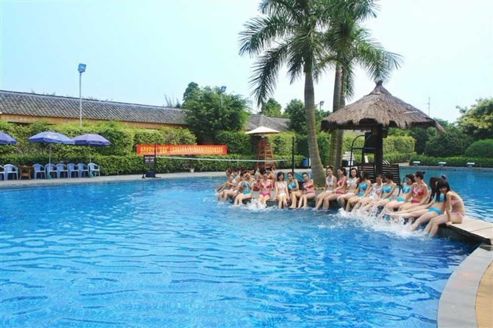  p>嘉和城温泉谷位于 a target="_blank" href="/item/南宁市/215945"