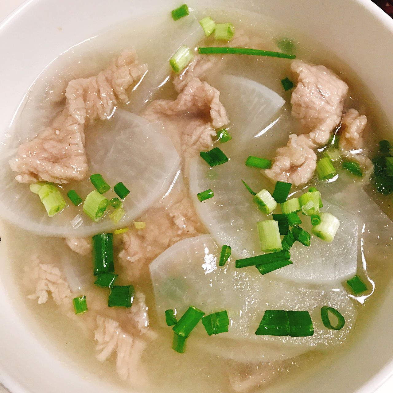 主要食材有白萝卜,火腿肉