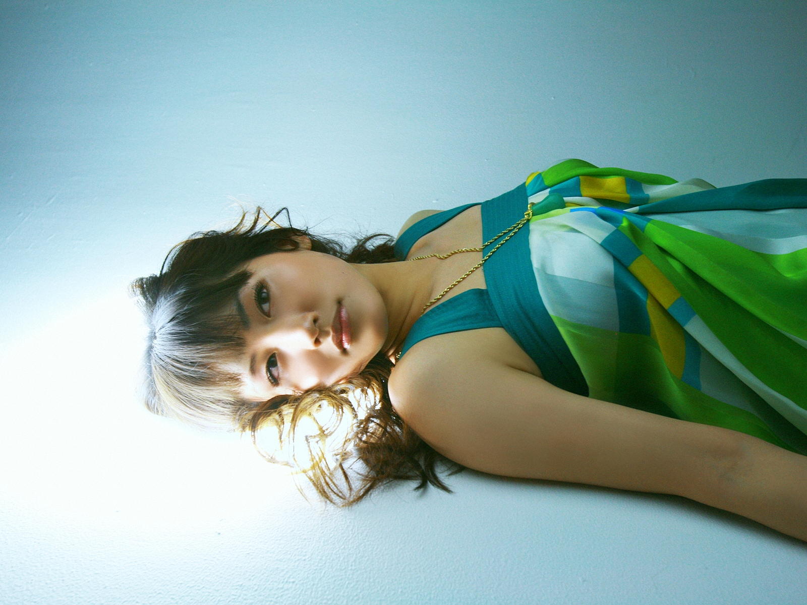  p>绫濑遥(绫瀬はるか,ayase haruka),1985年3月24日出生于日本广岛县