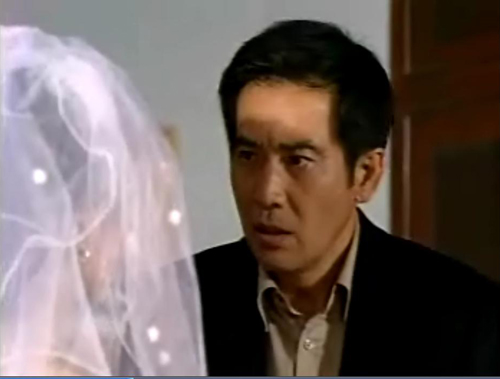  p>《子是故人来》,2002年香港亚洲电视制作连续剧,由新加坡女星 a