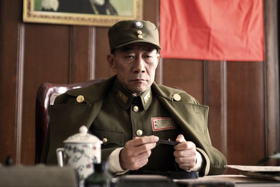 孤军英雄